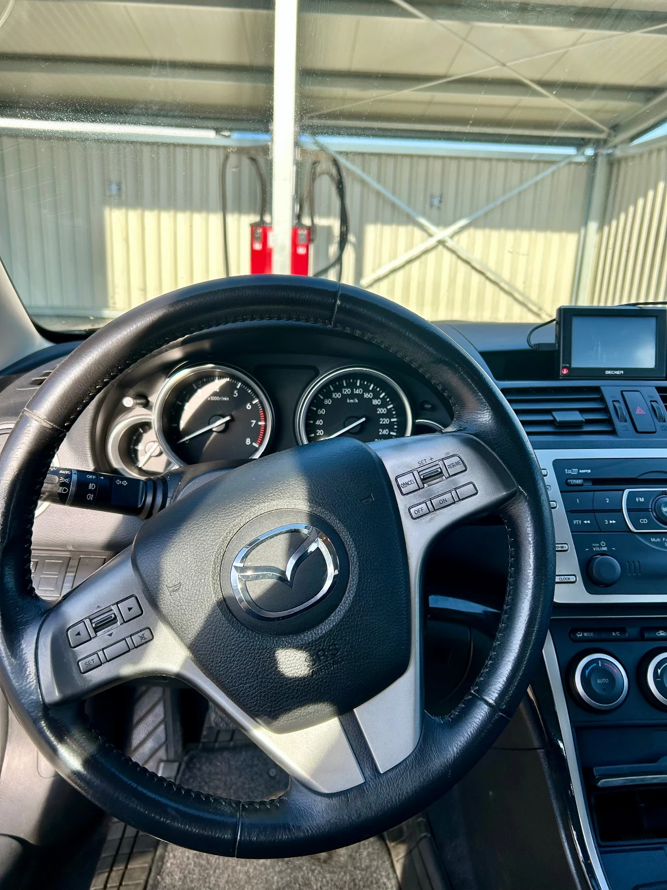 Mazda 6  - изображение 9