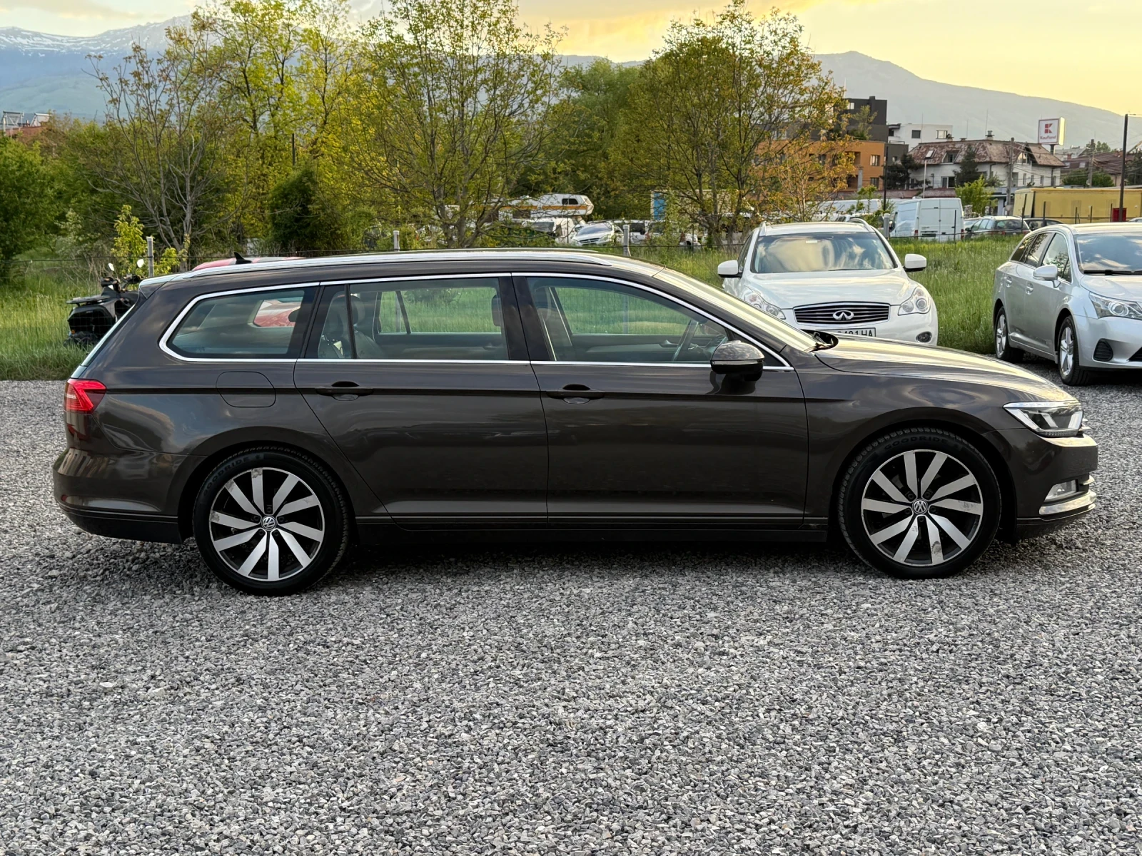 VW Passat (B8)1.8 TSI (180 кс)Keyless/Full Led/Подгрев/Euro6 - изображение 5