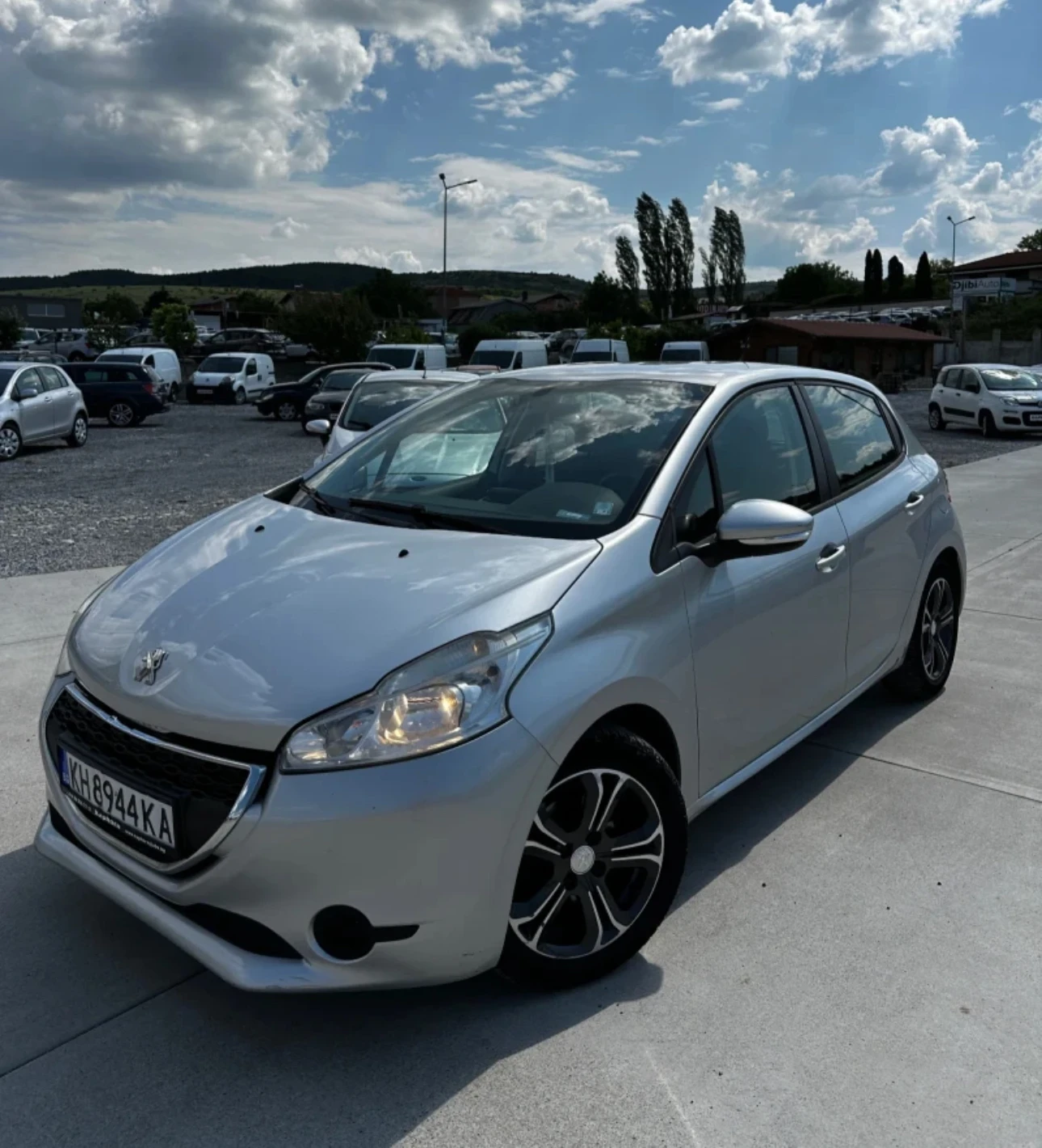 Peugeot 208 | Mobile.bg   1
