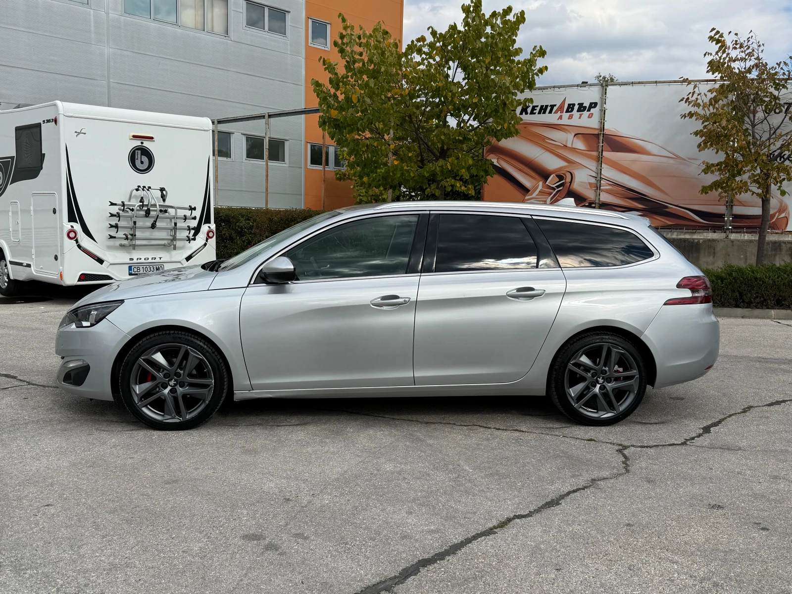 Peugeot 308 GT line 1.6d 120 к.с. - изображение 2