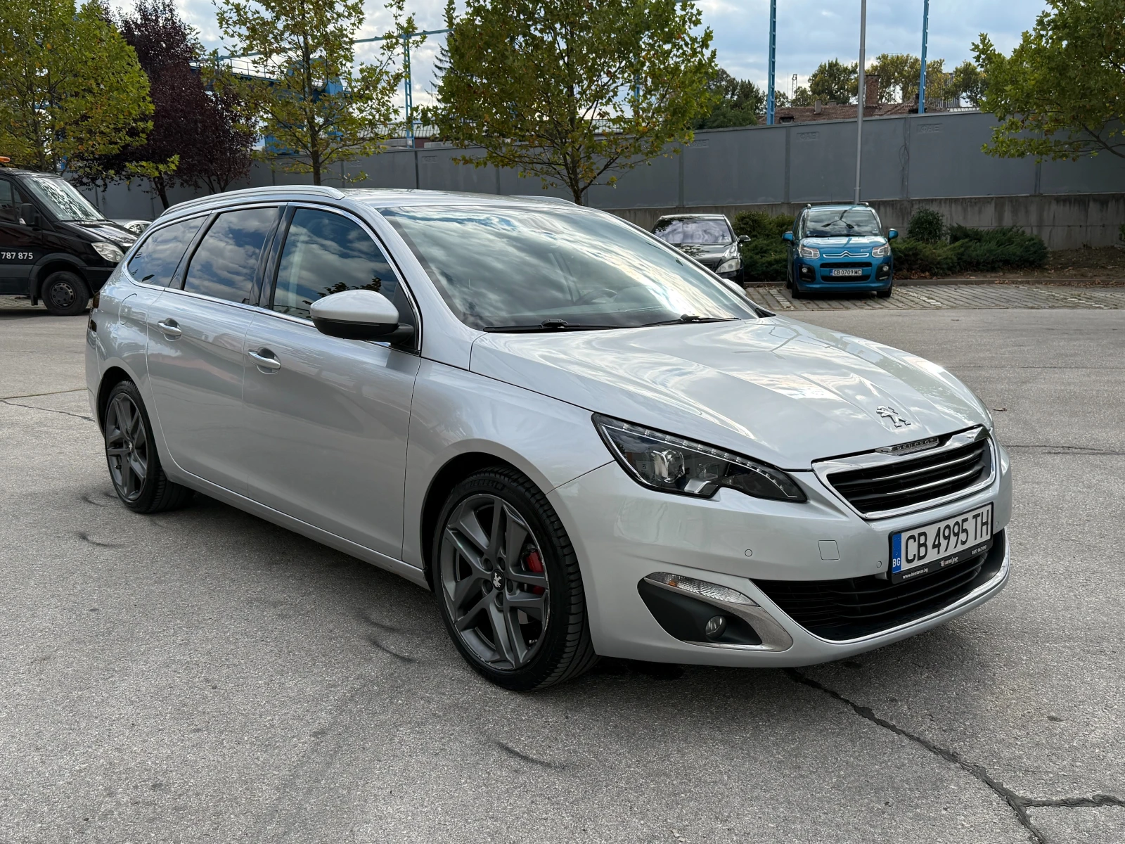 Peugeot 308 GT line 1.6d 120 к.с. - изображение 6