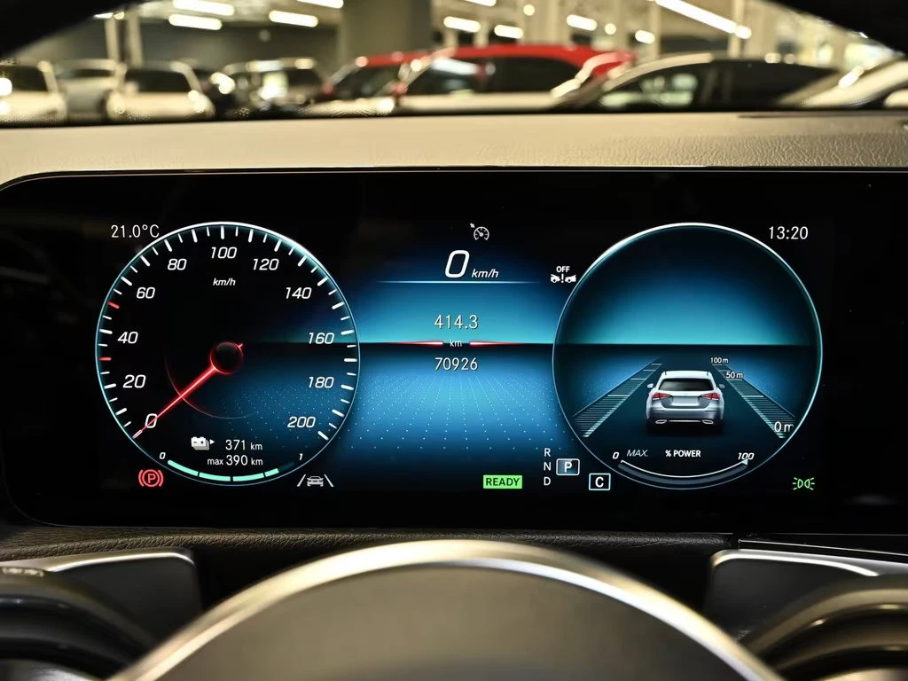 Mercedes-Benz EQB 250/AMG/190HP/LED/NAVI/CAM/AMBI/DIGITAL/DAB/828f - изображение 6