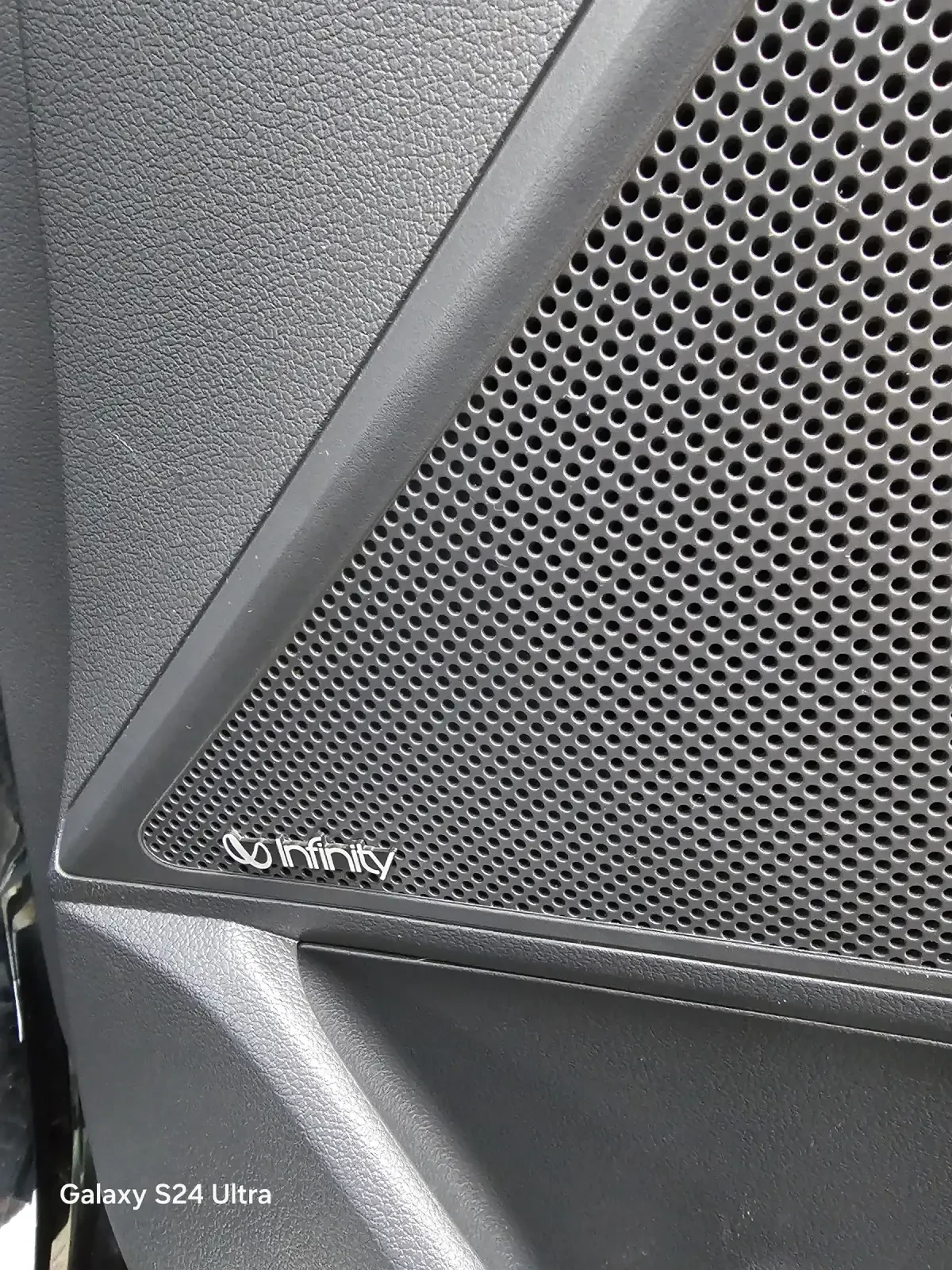 Hyundai Ioniq Hybrid | Mobile.bg   9