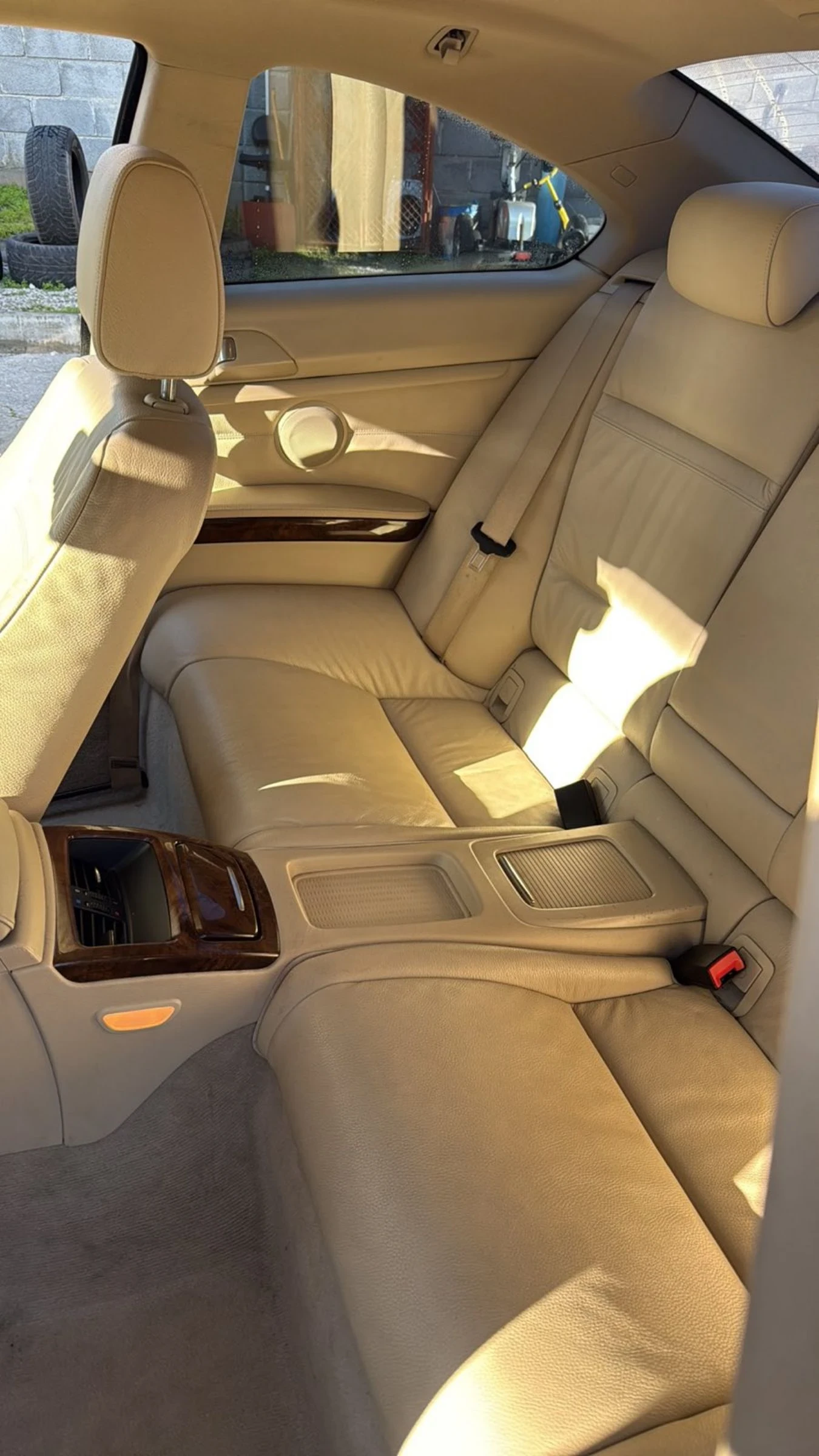 BMW 325 3000 - изображение 9