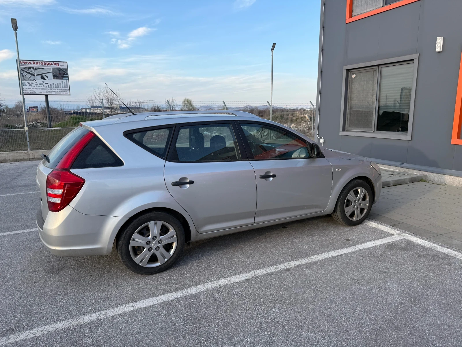 Kia Ceed, снимка 2 - Автомобили и джипове - 53771901