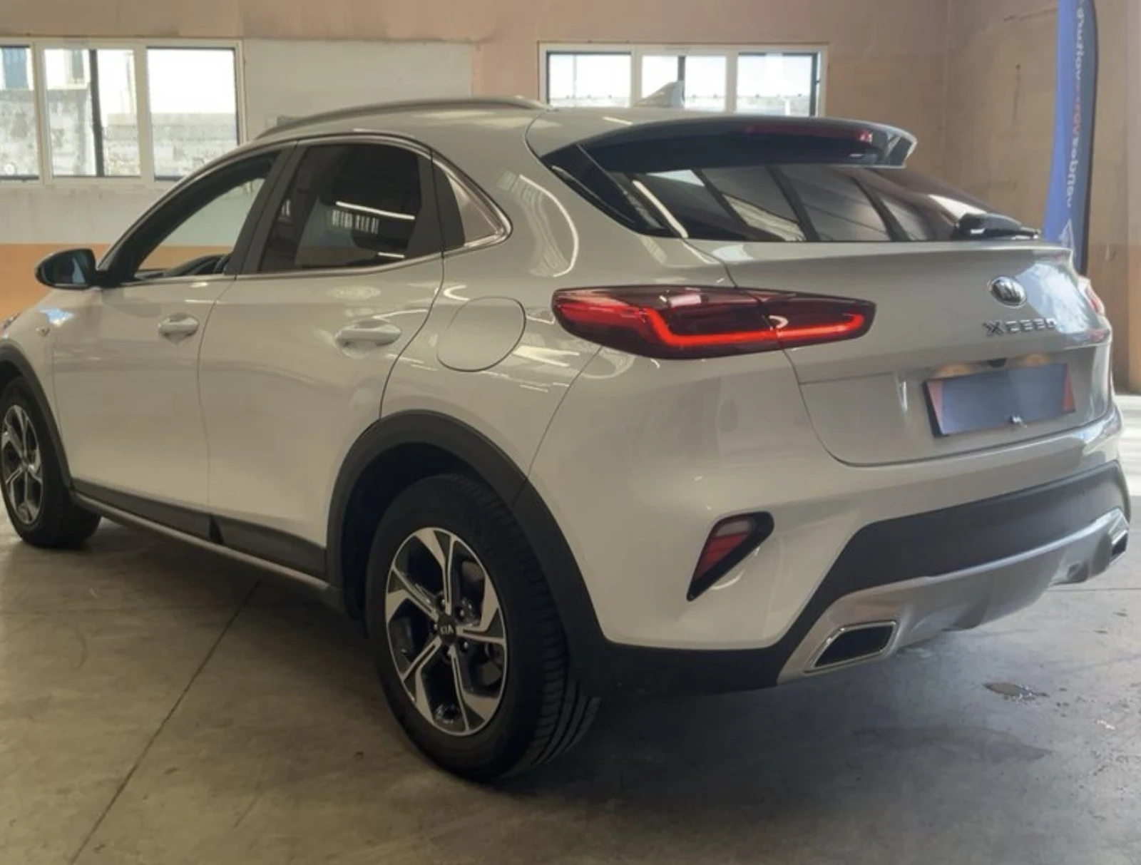 Kia XCeed 1.0 TGDI LPG Style, снимка 5 - Автомобили и джипове - 53840601