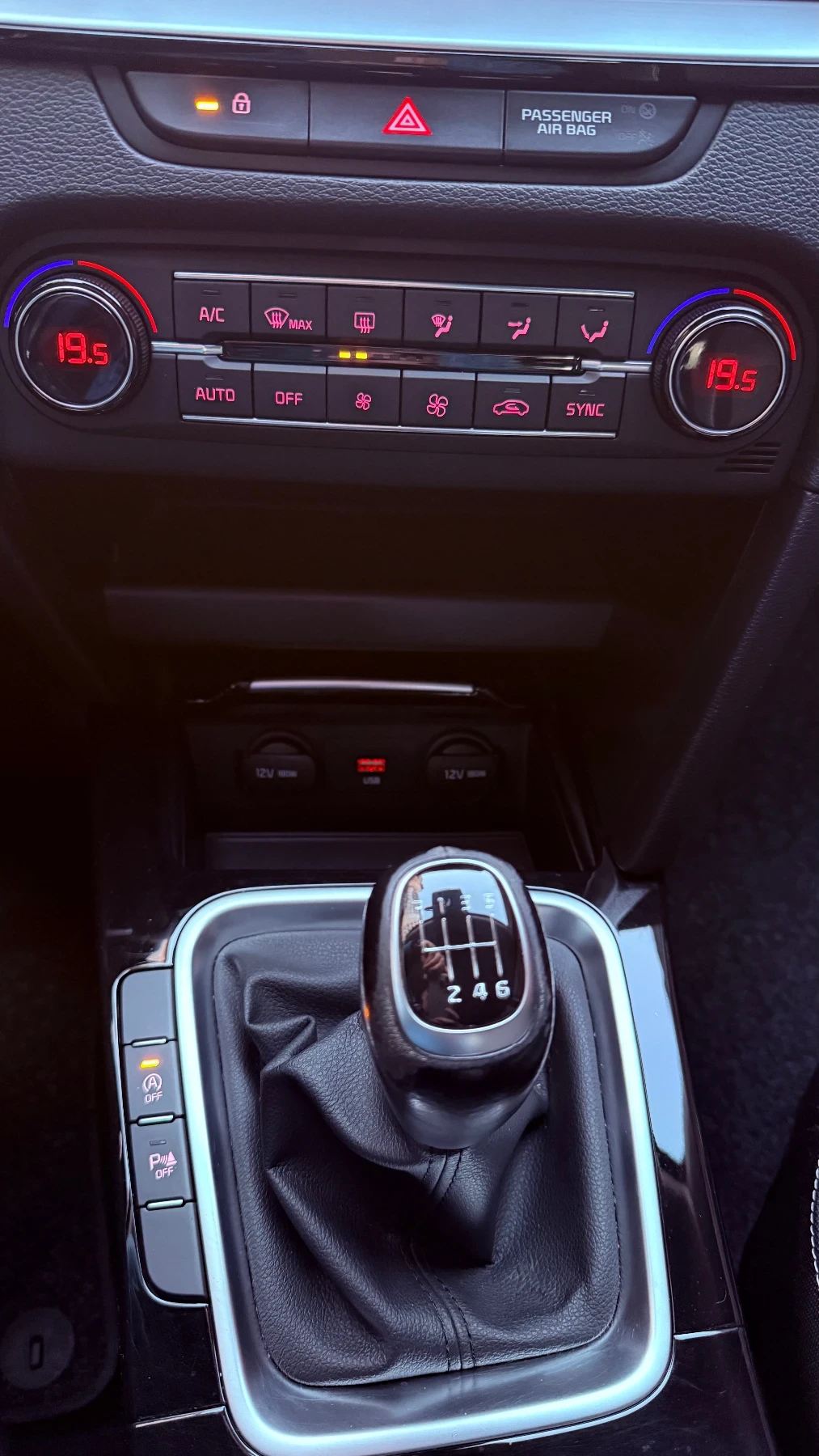 Kia XCeed 1.0 TGDI LPG Style, снимка 10 - Автомобили и джипове - 53840601