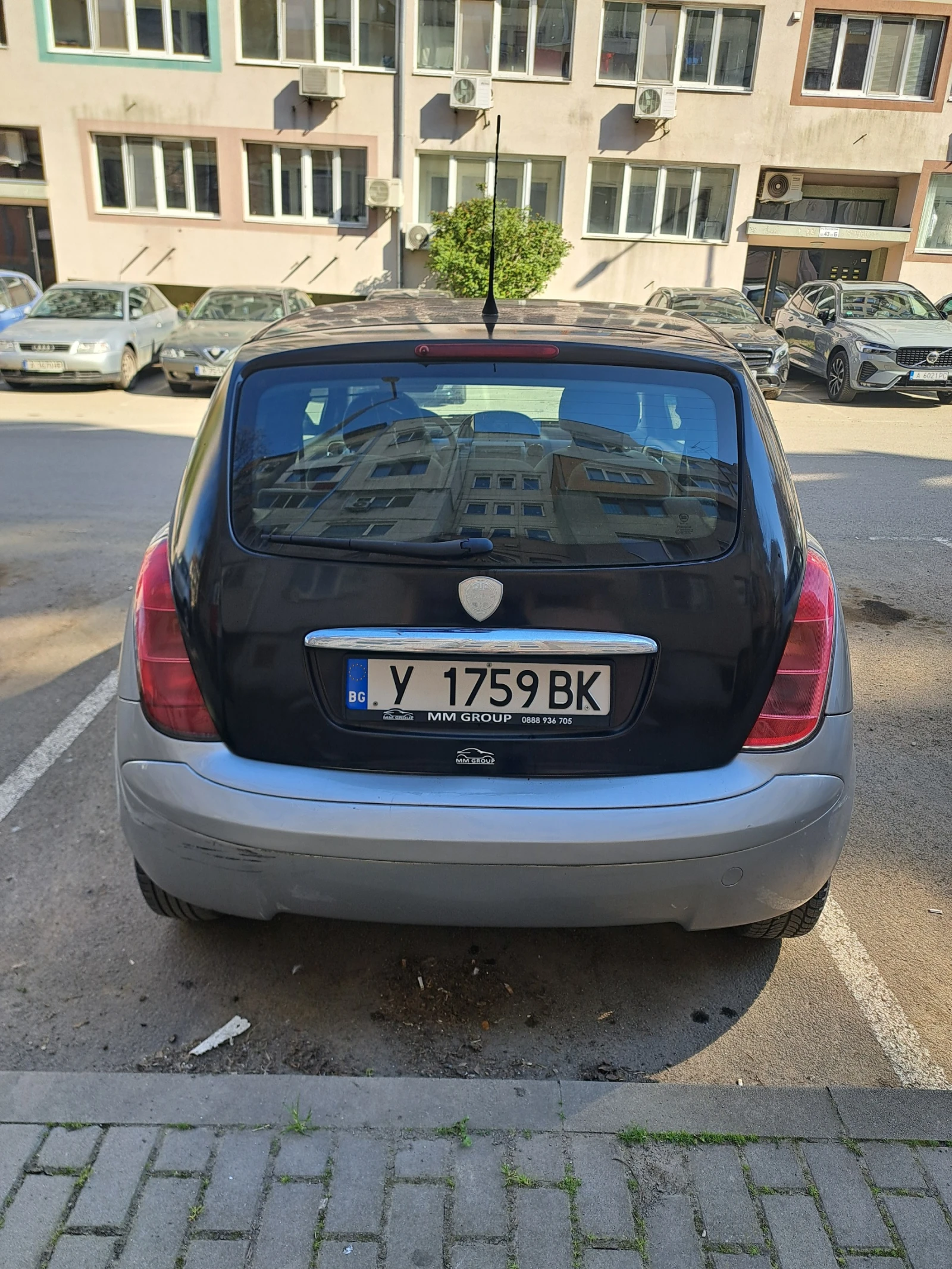 Lancia Ypsilon, снимка 3 - Автомобили и джипове - 54257539