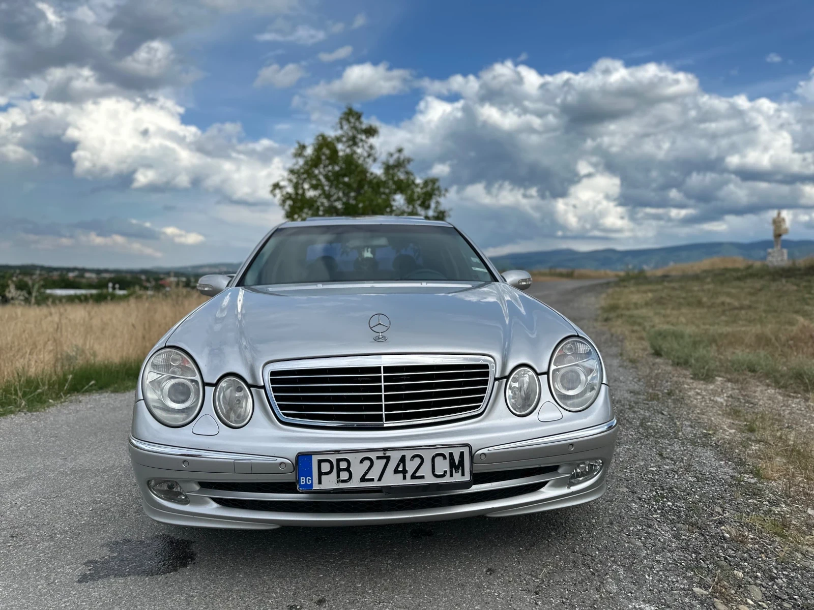 Mercedes-Benz E 320, снимка 9 - Автомобили и джипове - 54931971