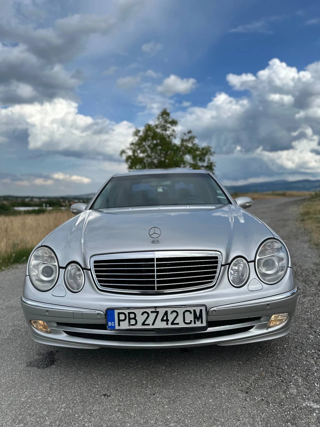 Mercedes-Benz E 320