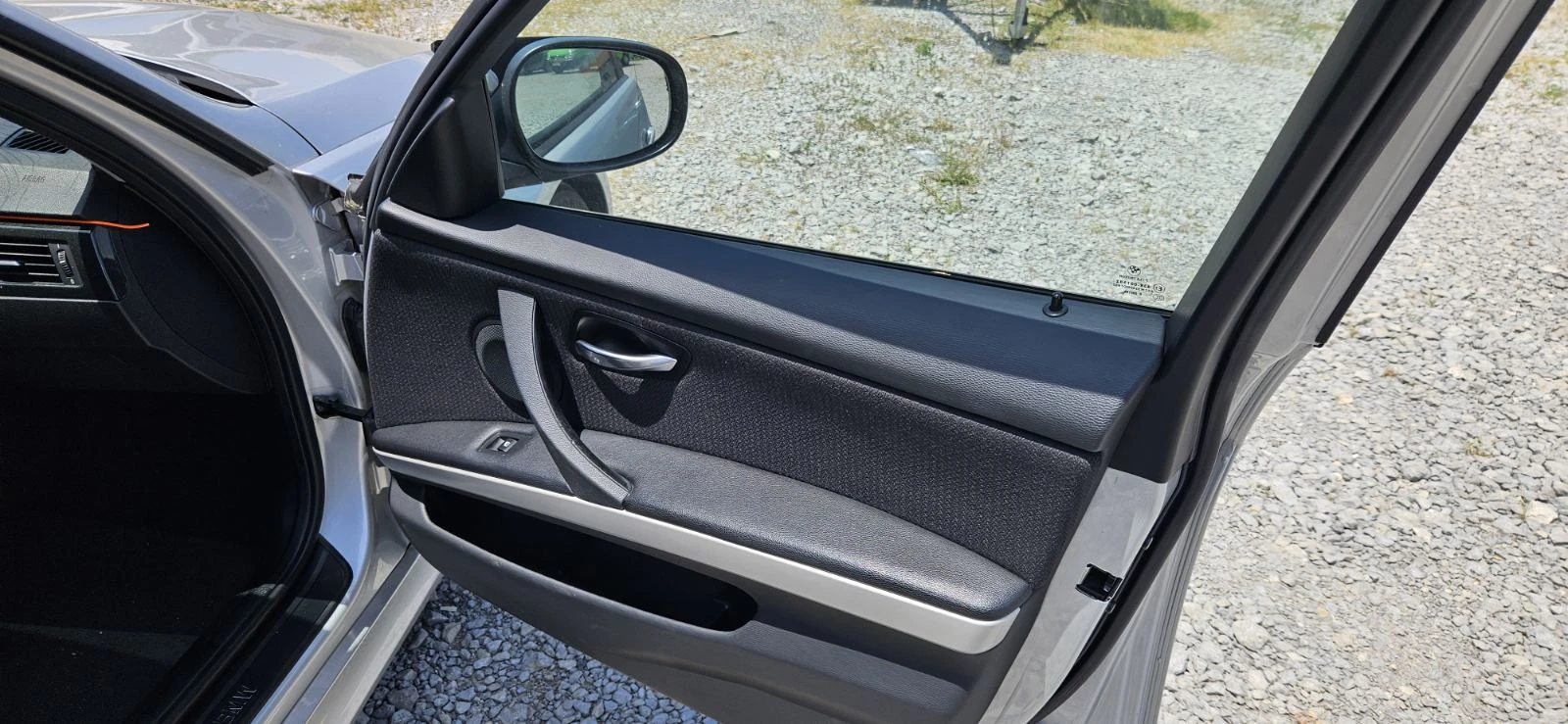 BMW 320 2.0 170к.с, снимка 16 - Автомобили и джипове - 54979370
