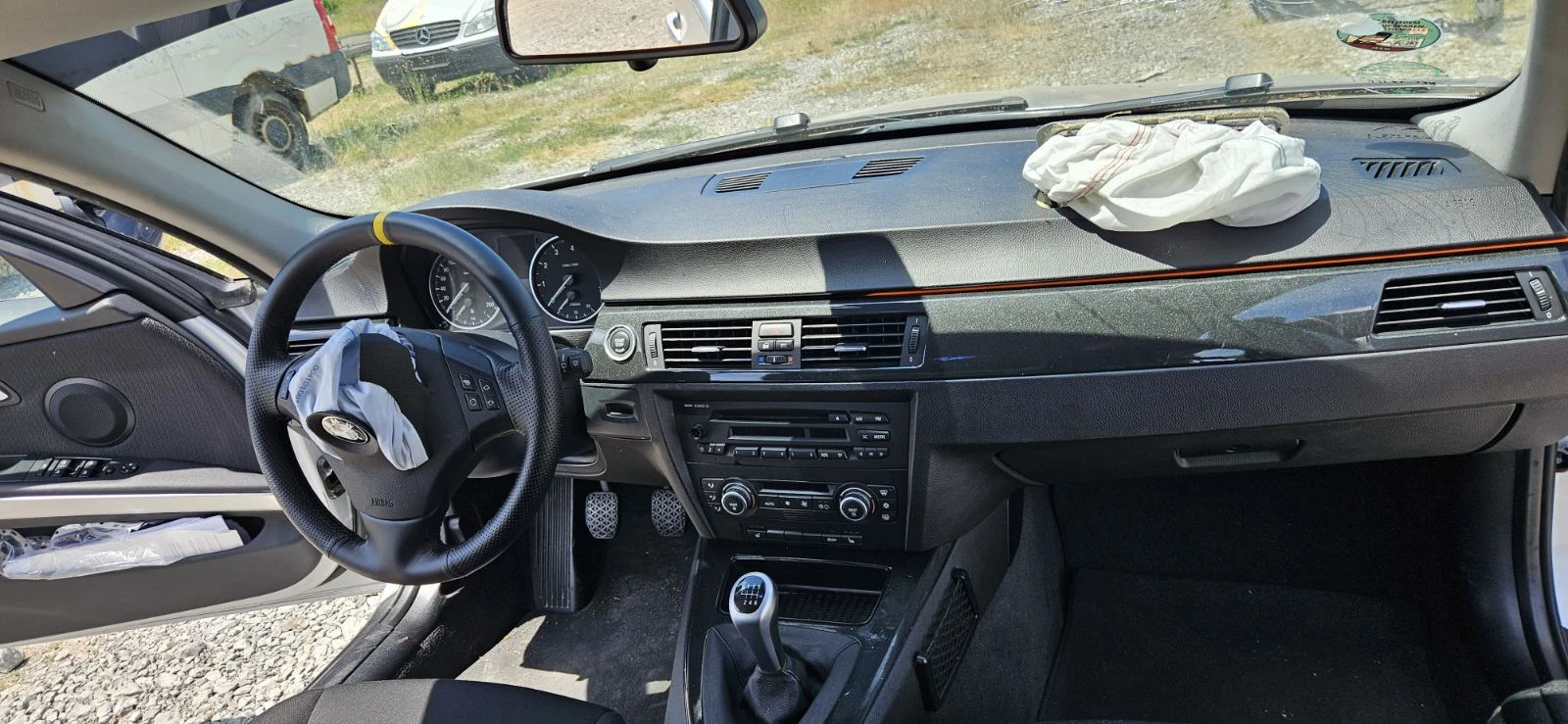 BMW 320 2.0 170к.с, снимка 12 - Автомобили и джипове - 54979370