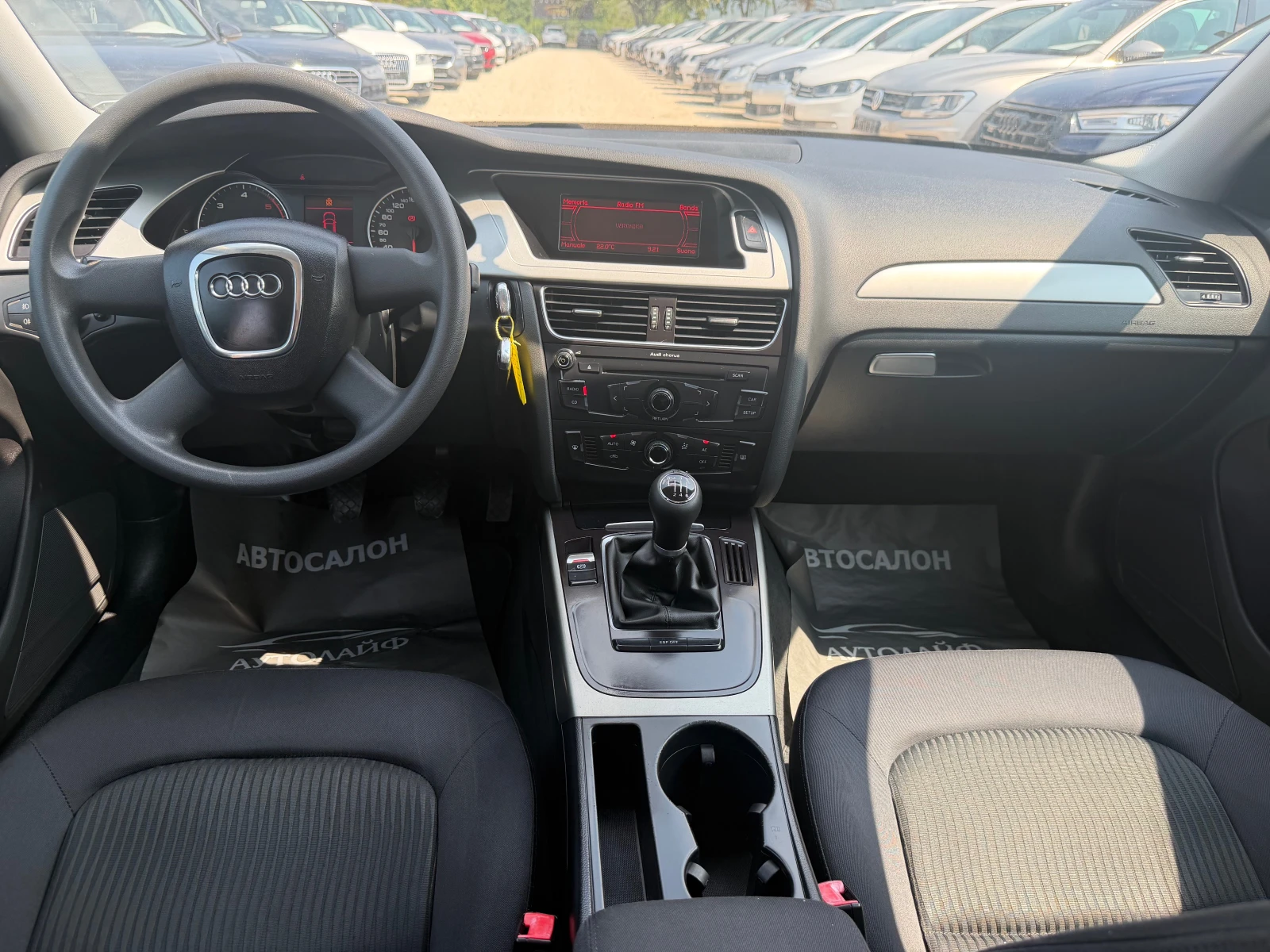 Audi A4 2.0TDI-143, снимка 8 - Автомобили и джипове - 55142493
