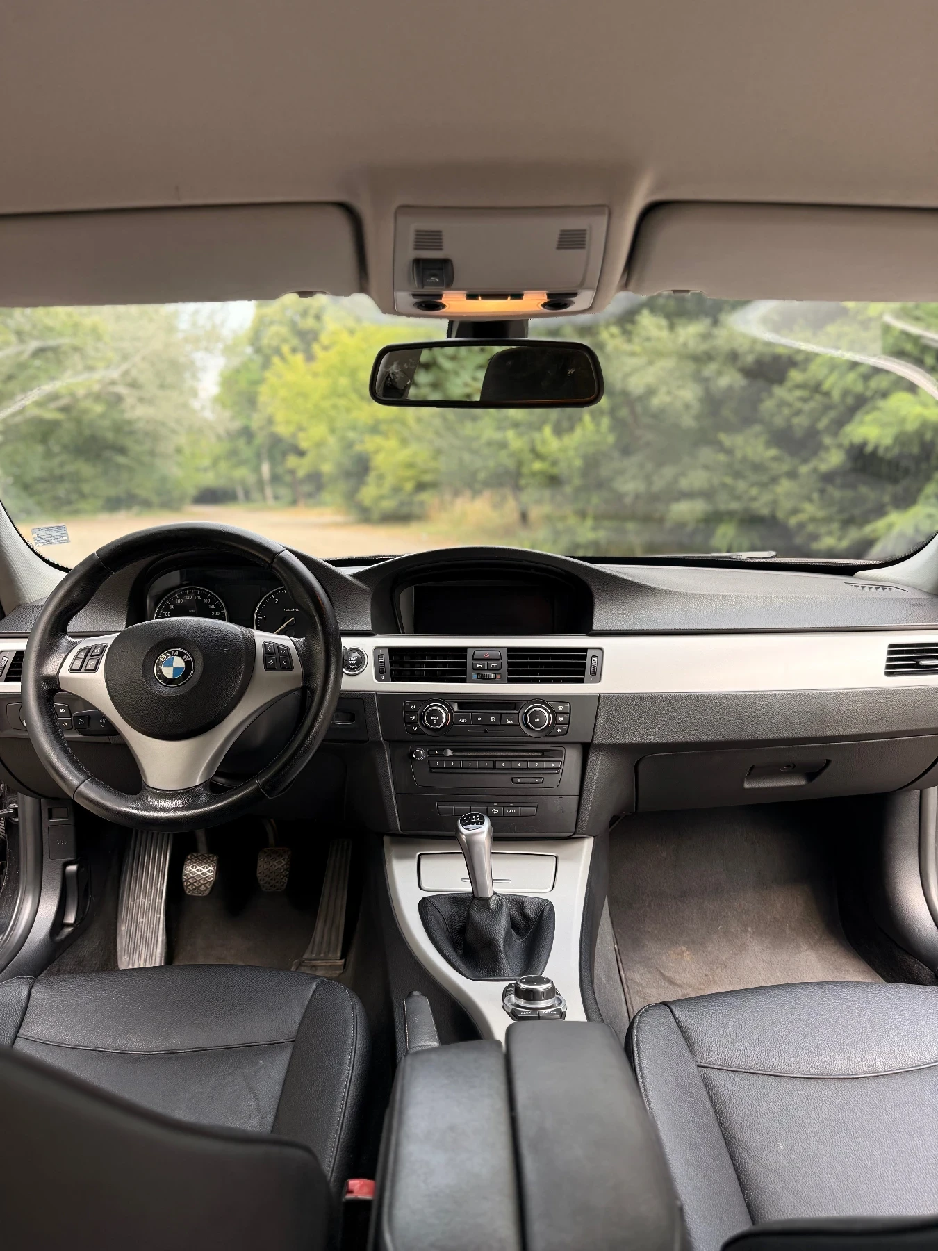 BMW 320, снимка 5 - Автомобили и джипове - 55181640