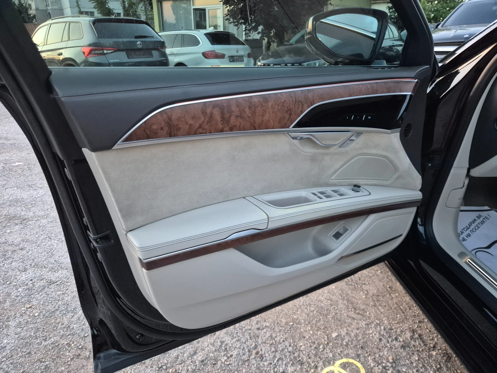 Audi A8 L* 50TDI* HUD* 360* MATRIX* PAN* 4ХМАСАЖ* B&O* SOF, снимка 8 - Автомобили и джипове - 55224772