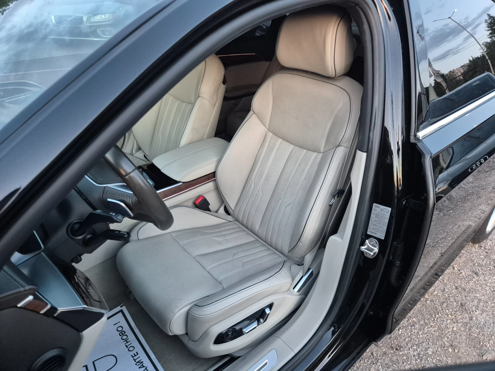 Audi A8 L* 50TDI* HUD* 360* MATRIX* PAN* 4ХМАСАЖ* B&O* SOF, снимка 9 - Автомобили и джипове - 55224772