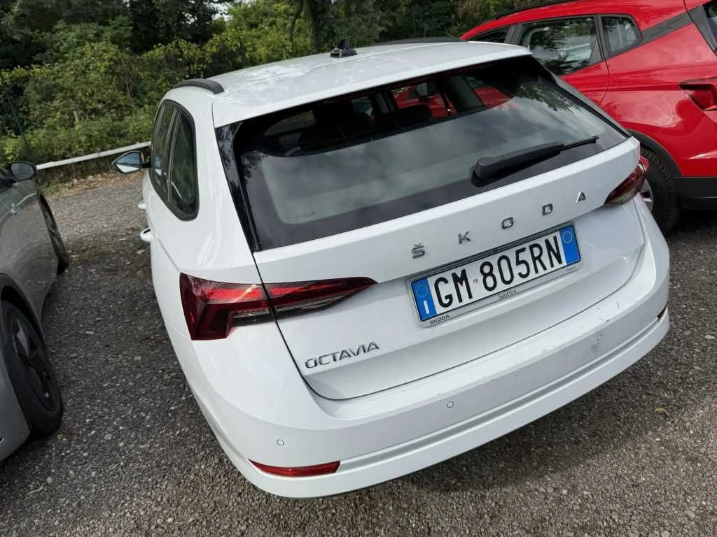 Skoda Octavia 2.0tdi 2023, снимка 4 - Автомобили и джипове - 55604997