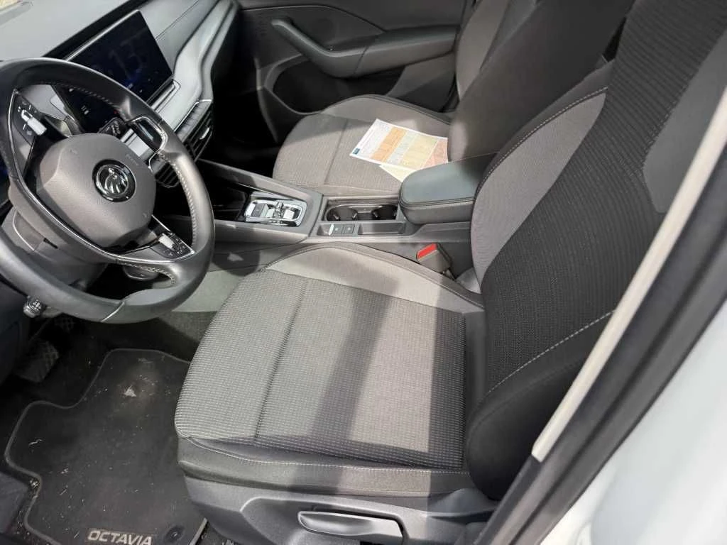 Skoda Octavia 2.0tdi 2023, снимка 5 - Автомобили и джипове - 55604997