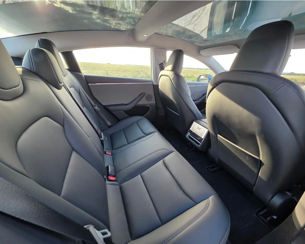 Tesla Model 3 Highland NEW 2200 km, снимка 13 - Автомобили и джипове - 55674597