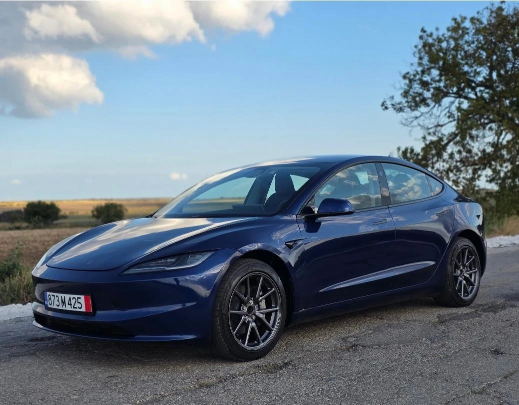 Tesla Model 3 Highland NEW 2200 km