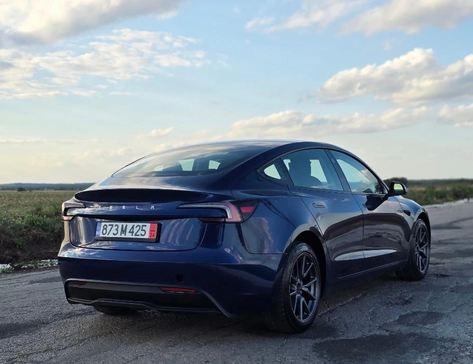 Tesla Model 3 Highland NEW 2200 km, снимка 6 - Автомобили и джипове - 55674597