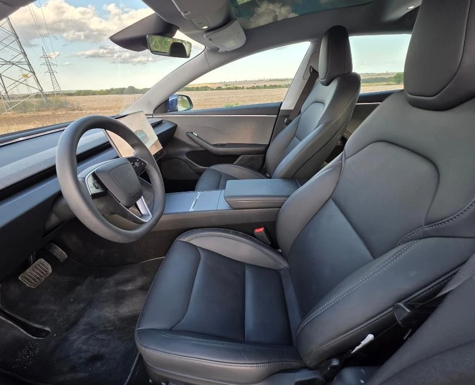 Tesla Model 3 Highland NEW 2200 km, снимка 9 - Автомобили и джипове - 55674597