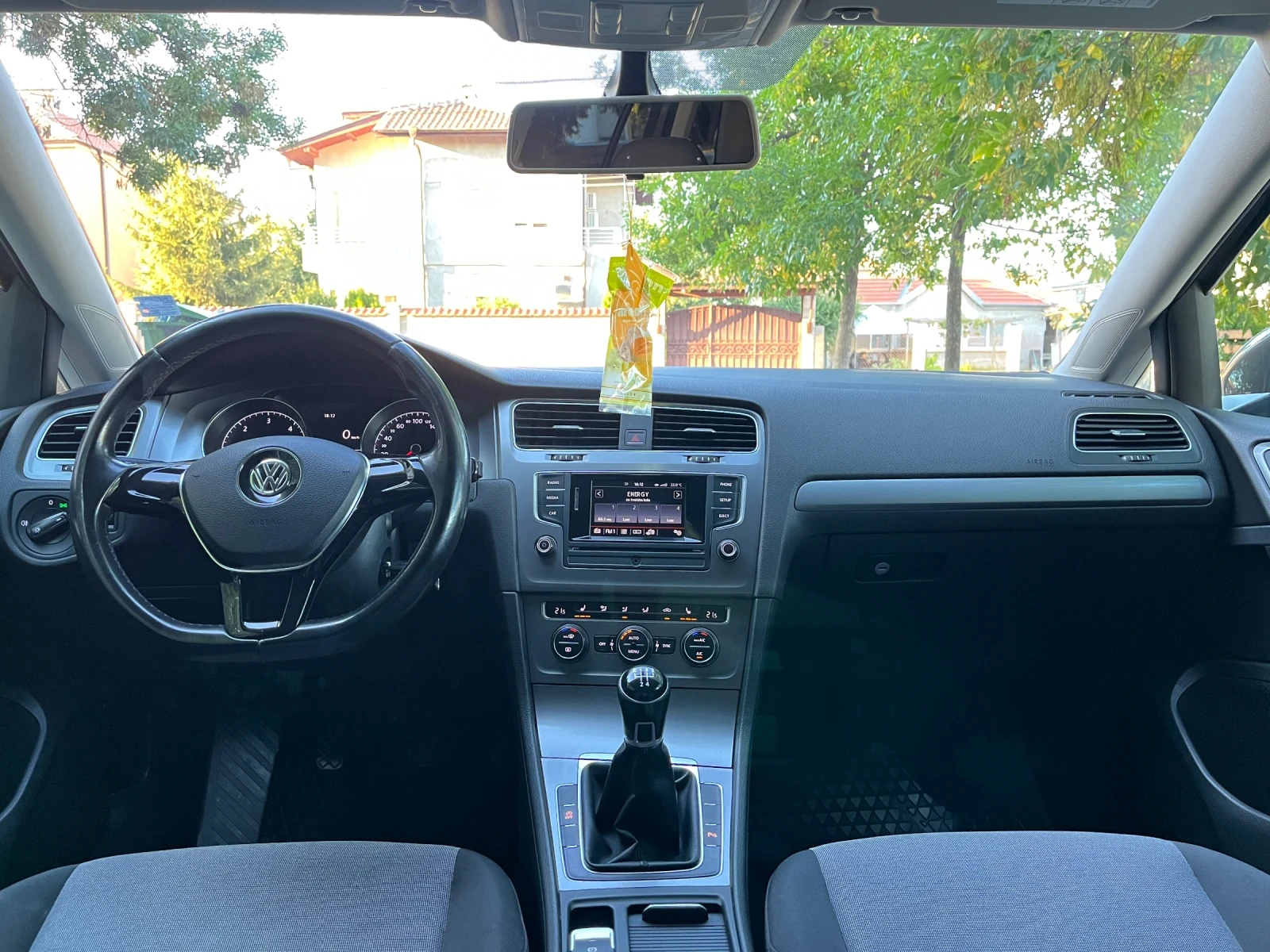 VW Golf 1.6TDI/110/2016, снимка 10 - Автомобили и джипове - 56121803