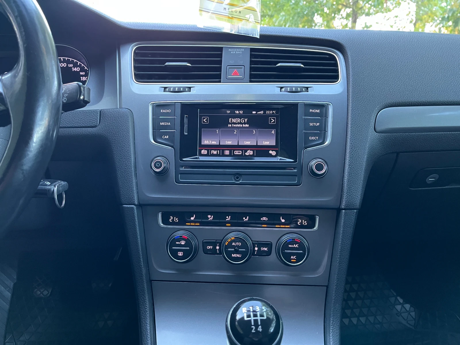 VW Golf 1.6TDI/110/2016, снимка 14 - Автомобили и джипове - 56121803