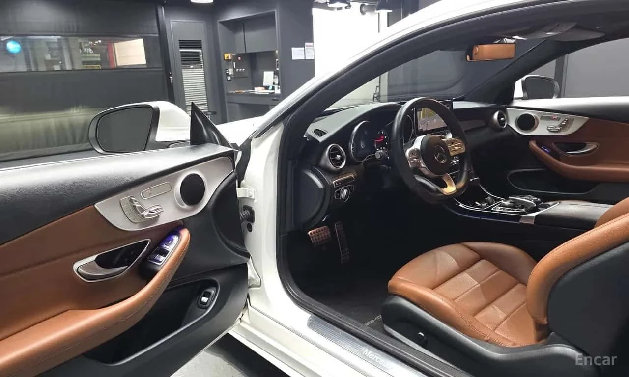 Mercedes-Benz C 220 * C220 d 4MATIC Coupe * ��������� ���� �� �������� | Mobile.bg � ����������� 10