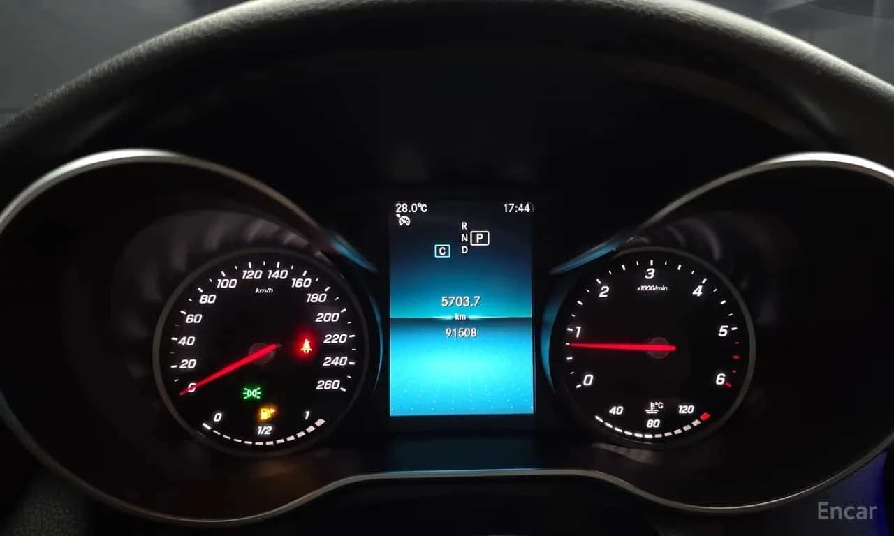 Mercedes-Benz C 220 * C220 d 4MATIC Coupe * ��������� ���� �� �������� | Mobile.bg � ����������� 8
