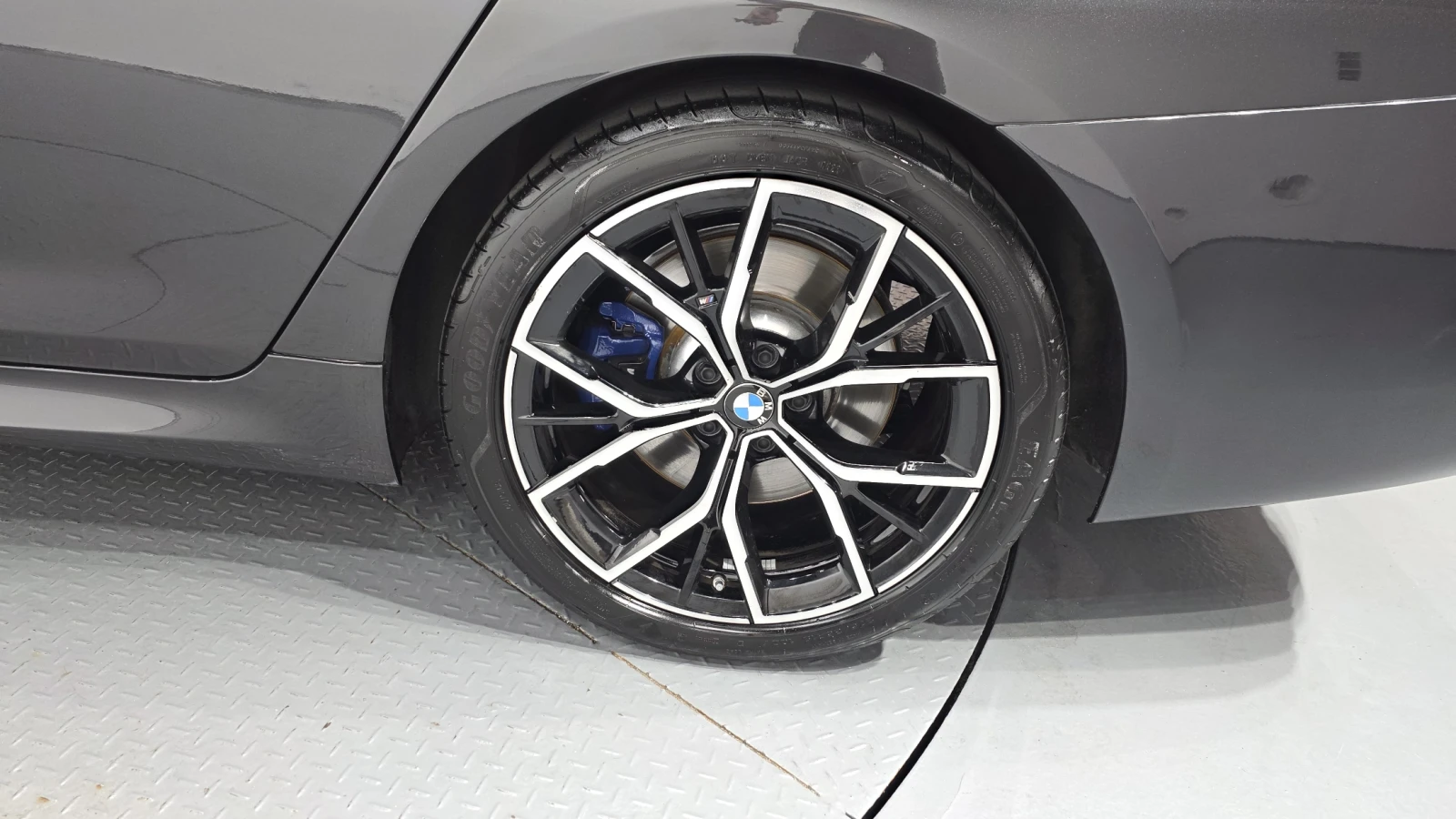 BMW 530 530i X-Drive M Sport - ������ ���� �� �������� | Mobile.bg � ����������� 14