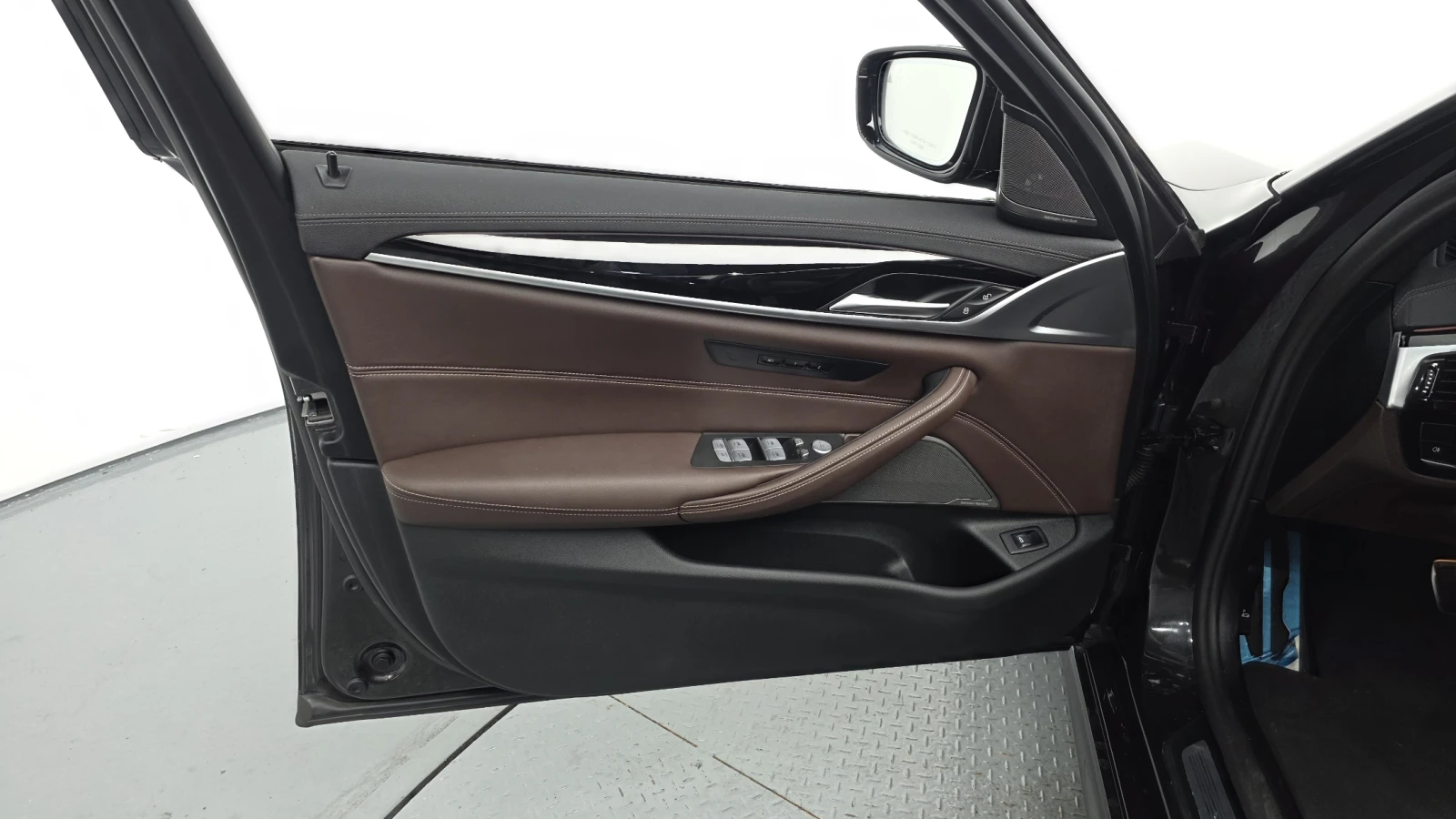 BMW 530 530i X-Drive M Sport - ������ ���� �� �������� | Mobile.bg � ����������� 15