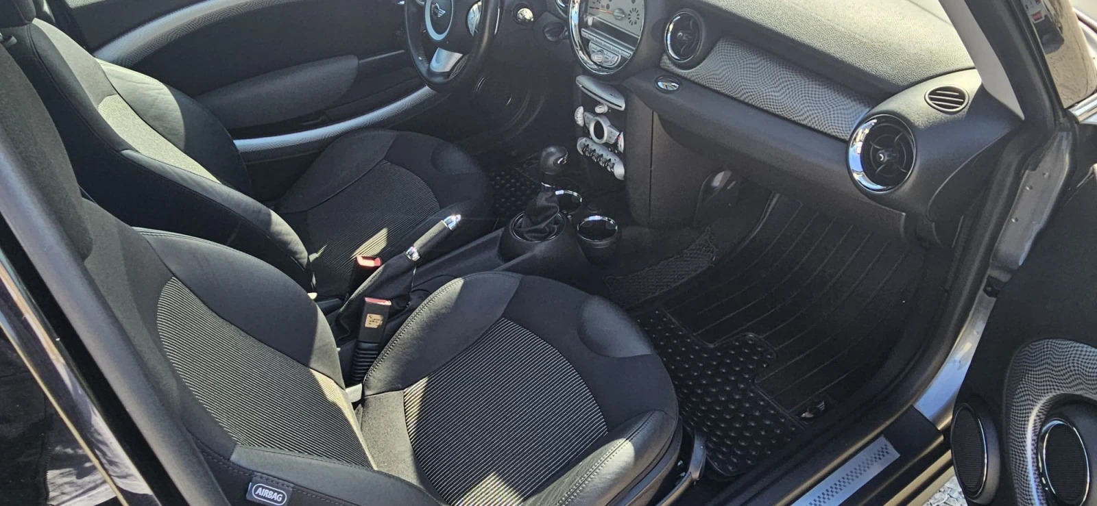 Mini Cooper s Автоматик , снимка 13 - Автомобили и джипове - 56428884