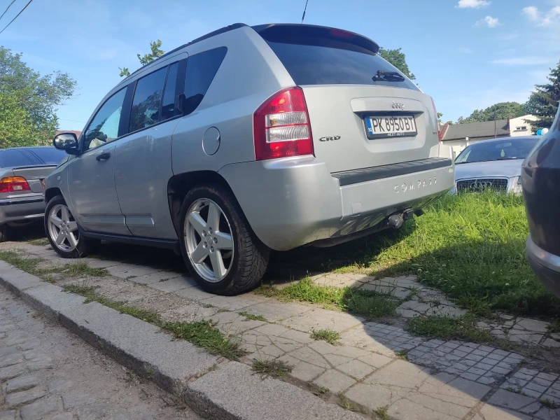 Jeep Compass, снимка 2 - Автомобили и джипове - 48681622