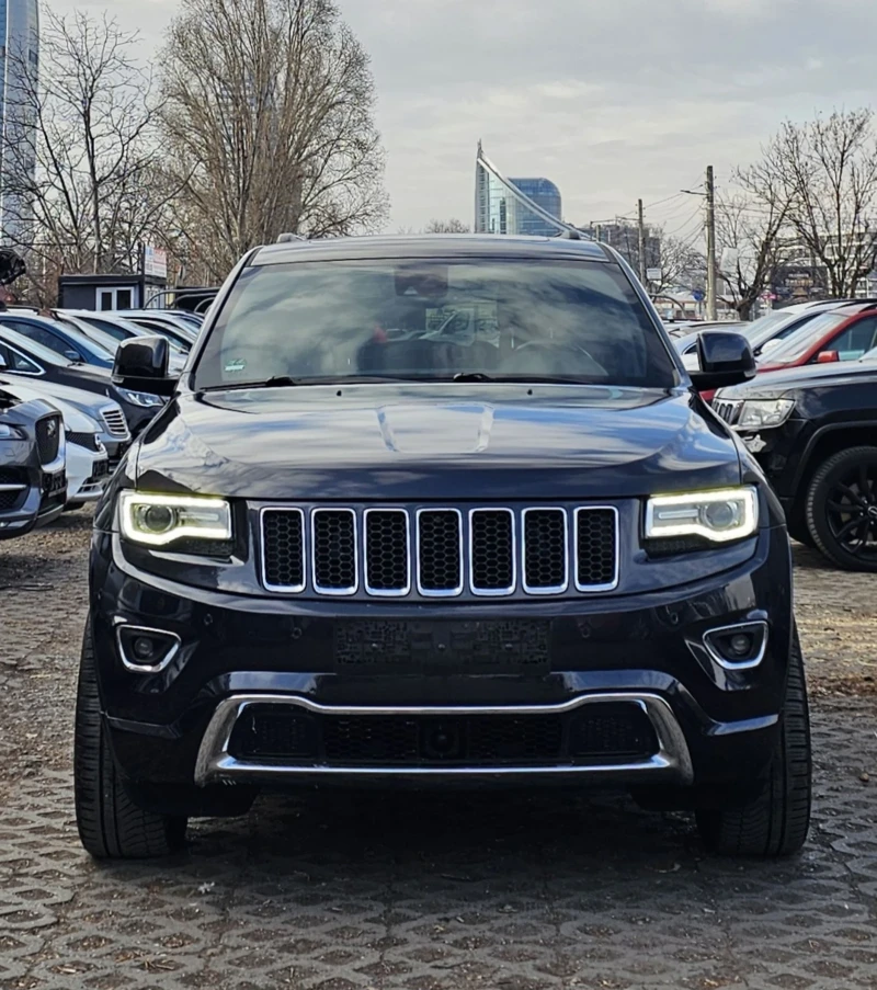 Jeep Grand cherokee 3.0 CRDI Overland 250к.с. Камера Keyless Панорама, снимка 2 - Автомобили и джипове - 48904540