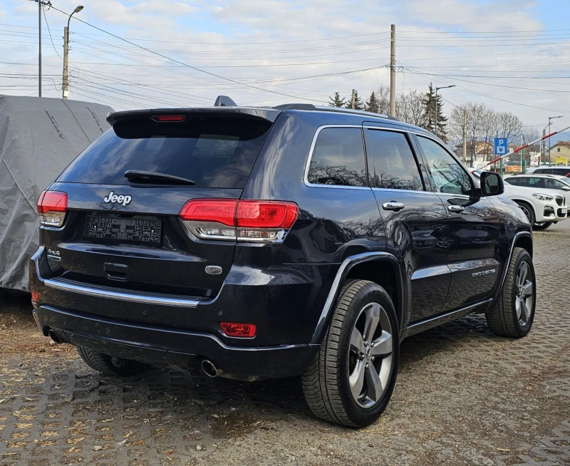 Jeep Grand cherokee 3.0 CRDI Overland 250к.с. Камера Keyless Панорама, снимка 6 - Автомобили и джипове - 48904540