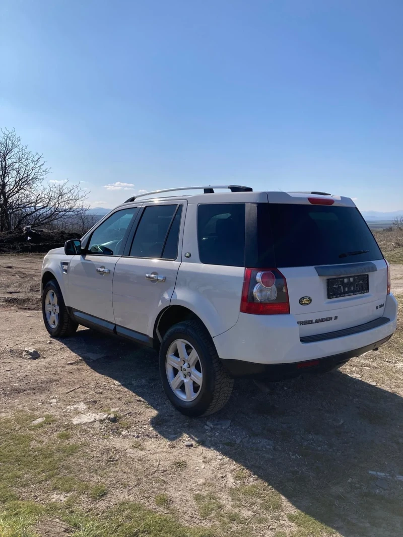 Land Rover Freelander 2.2 TD4, снимка 3 - Автомобили и джипове - 49104406