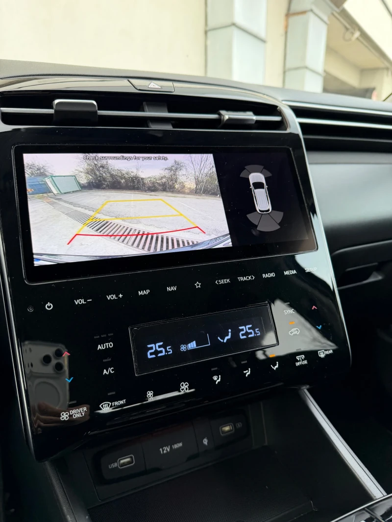 Hyundai Tucson Hybrid 230 к.с, снимка 11 - Автомобили и джипове - 52852278