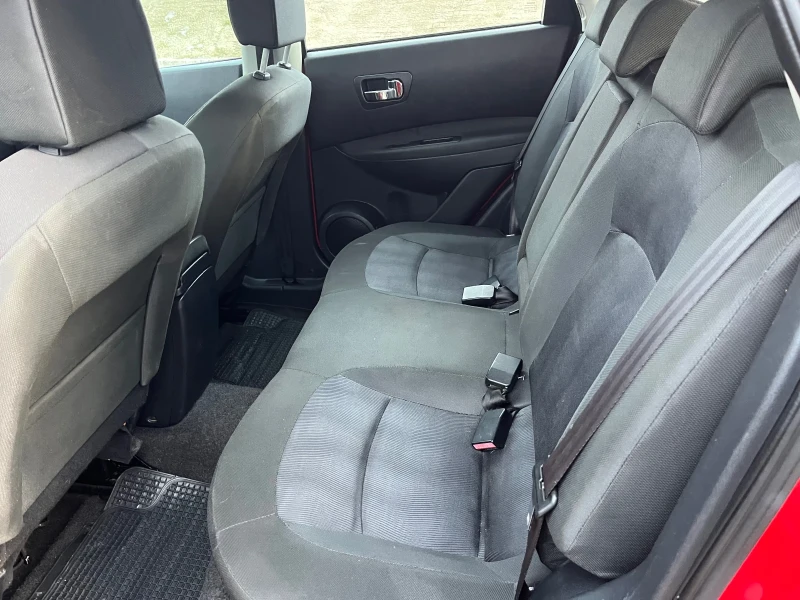 Nissan Qashqai 1.6i Facelift, снимка 16 - Автомобили и джипове - 53263920