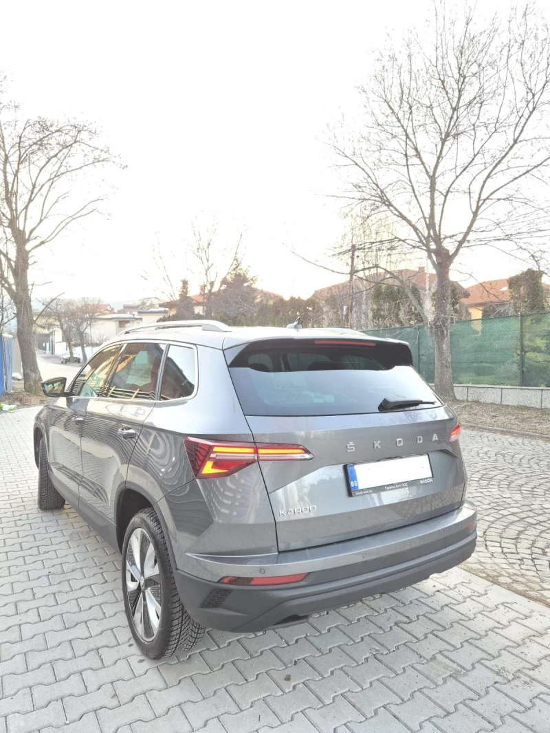 Skoda Karoq Vision, 1.5 TSI, снимка 4 - Автомобили и джипове - 53451713