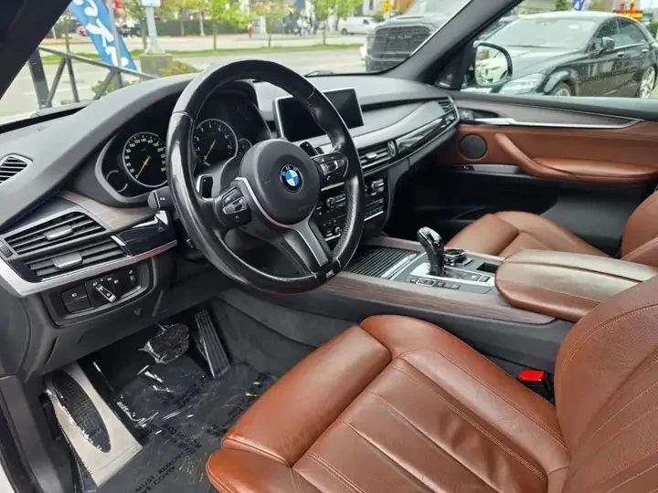 BMW X5 35I * M ПАКЕТ * ДИГИТАЛНО ТАБЛО * HEAD UP * 2016 *, снимка 5 - Автомобили и джипове - 55003431