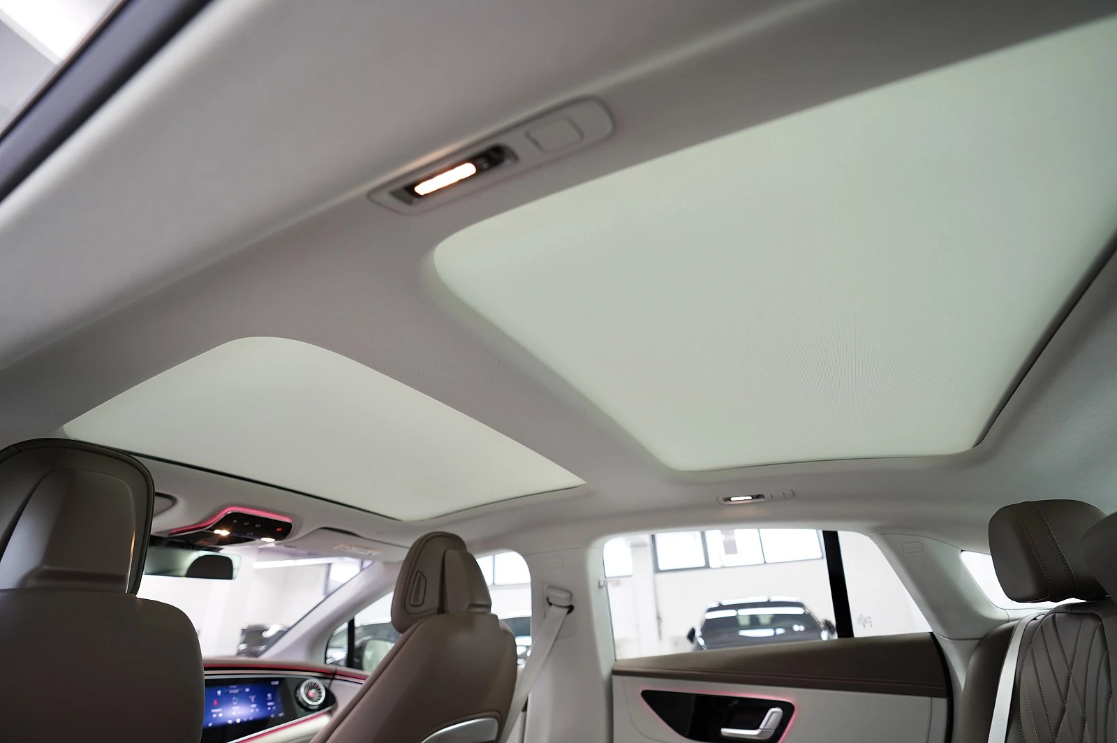 Mercedes-Benz EQE 300 | Mobile.bg   12