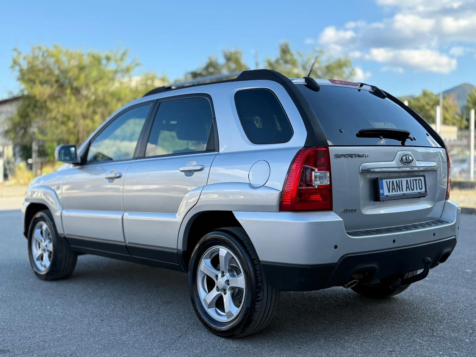 Kia Sportage 2.0D FACELIFT 4X4 - изображение 6