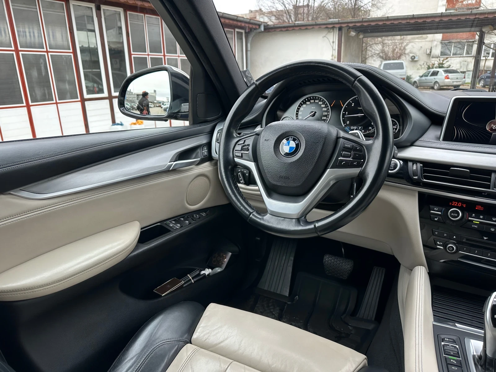 BMW X6 xDrive 40d Гаранция! - изображение 8