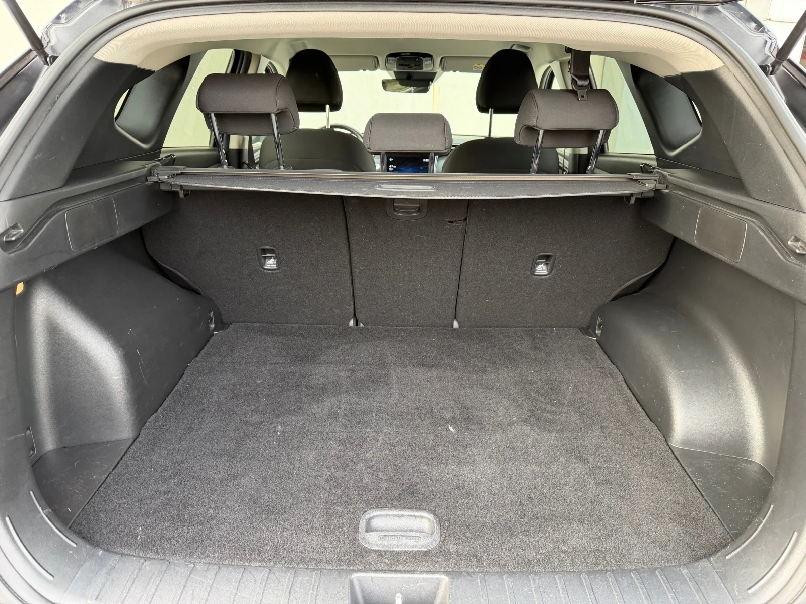 Hyundai Tucson Hybrid 230 �.� | Mobile.bg � ����������� 12