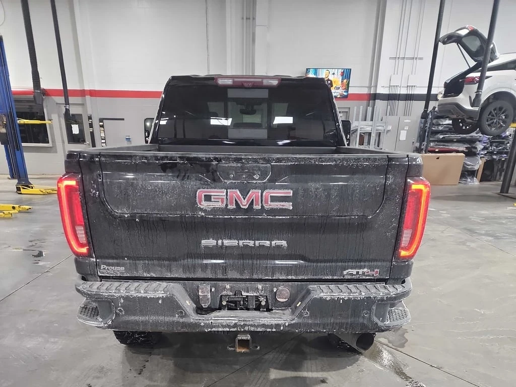 Gmc Sierra * AT4 * CARFAX * ��� ������������ ������ | Mobile.bg � ����������� 3