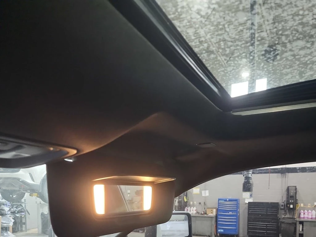 Gmc Sierra * AT4 * CARFAX * ��� ������������ ������ | Mobile.bg � ����������� 8