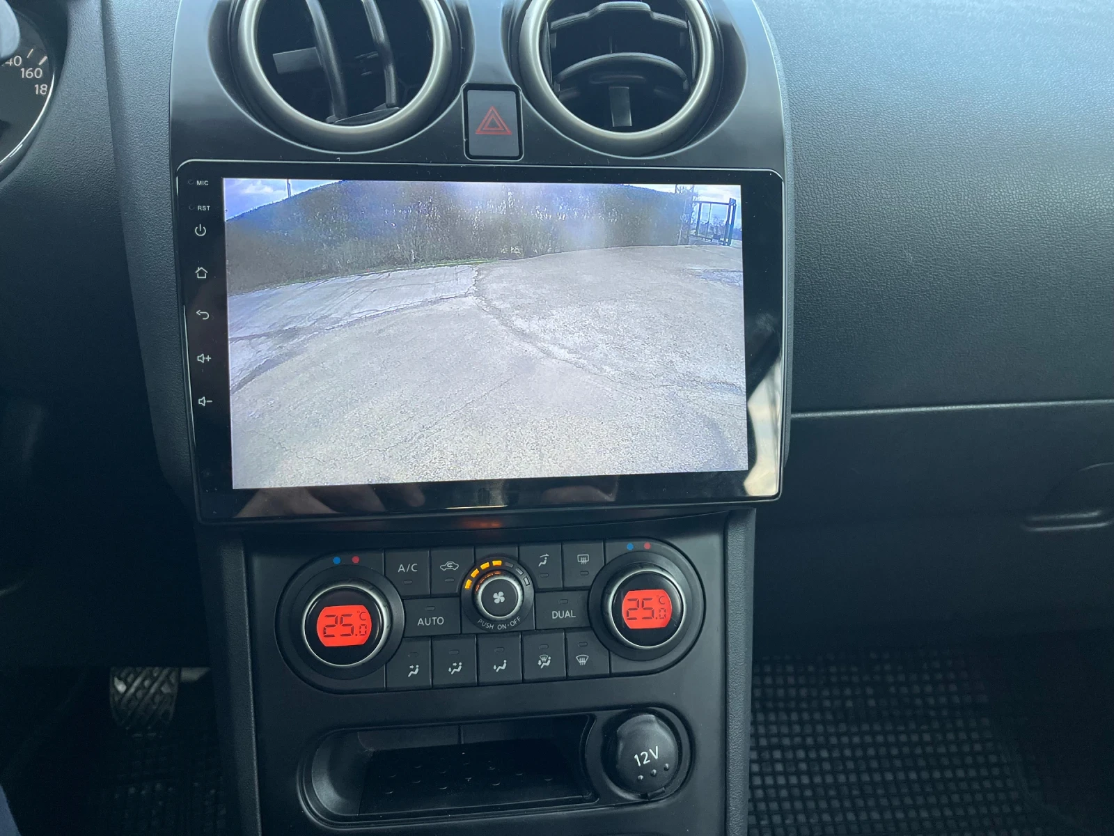 Nissan Qashqai 1.6i Facelift | Mobile.bg � ����������� 11