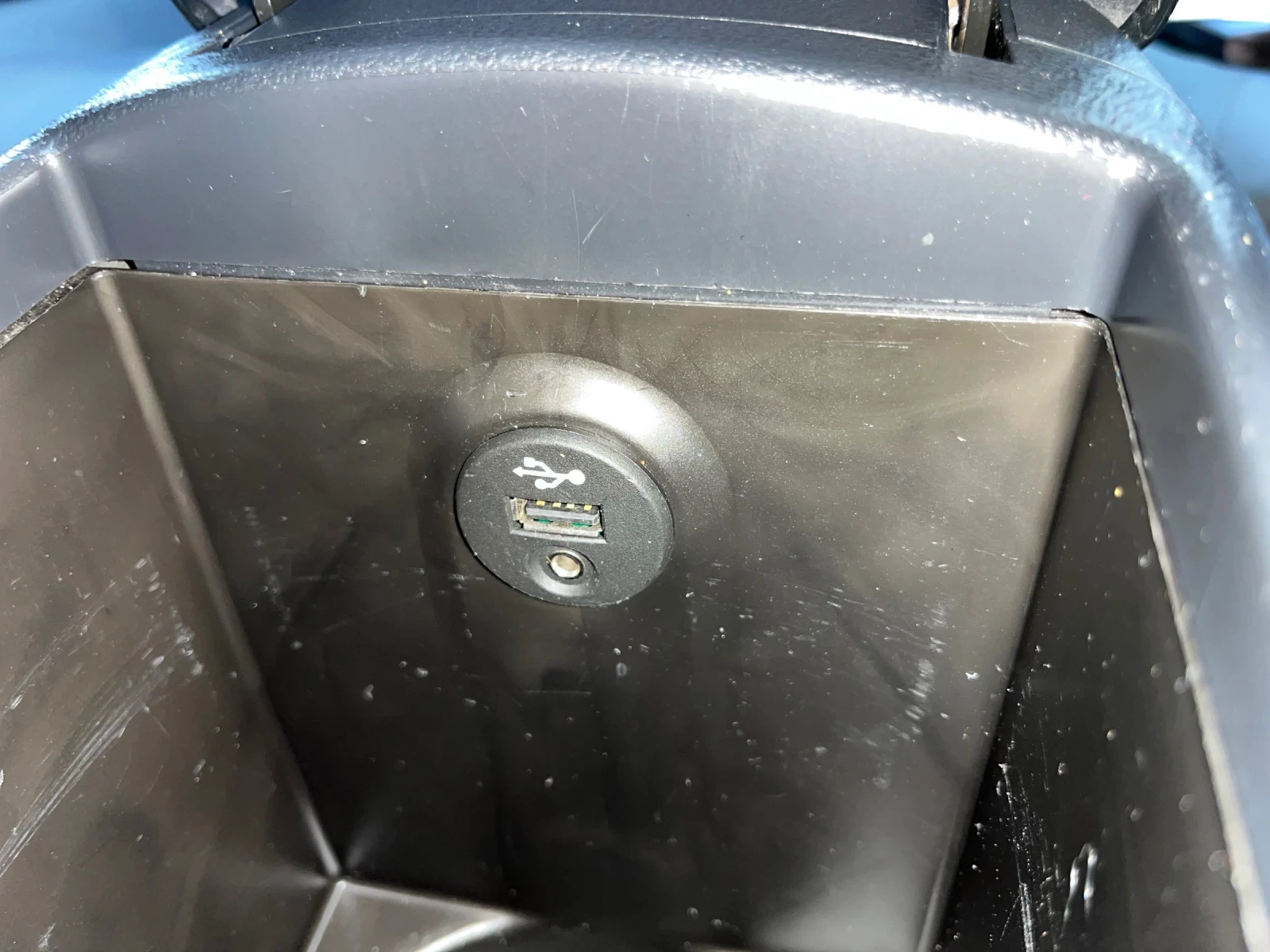 Nissan Qashqai 1.6i Facelift | Mobile.bg � ����������� 13