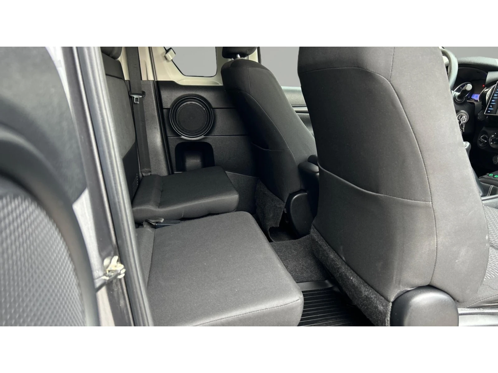 Toyota Hilux 2.4 D4-D, Месечна вноска от 444   - изображение 7